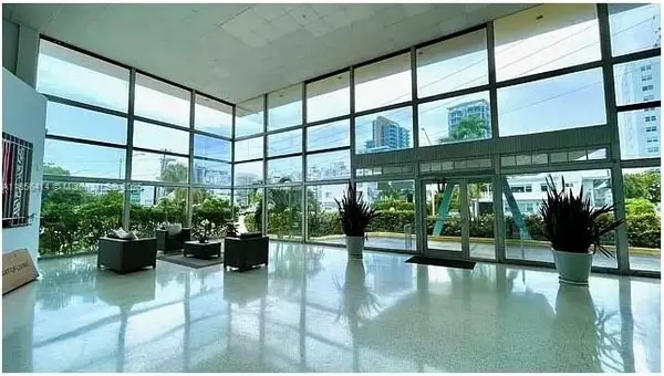 6484 Indian Creek Dr #307, Miami Beach, FL 33141