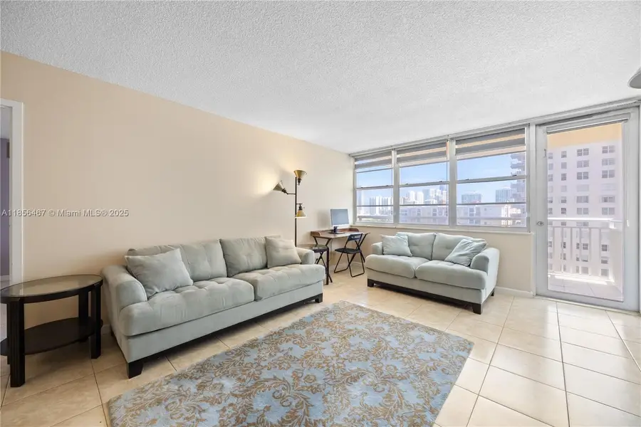 251 174th St #812, Sunny Isles Beach, FL 33160 - #2