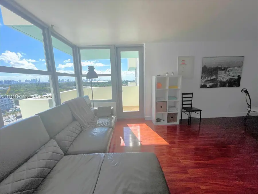 2899 Collins Ave #1420, Miami Beach, FL 33140 - #3