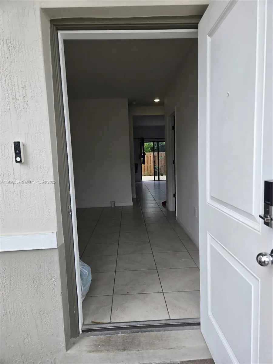 490 NE 12th St, Florida City, FL 33034 - Image #3