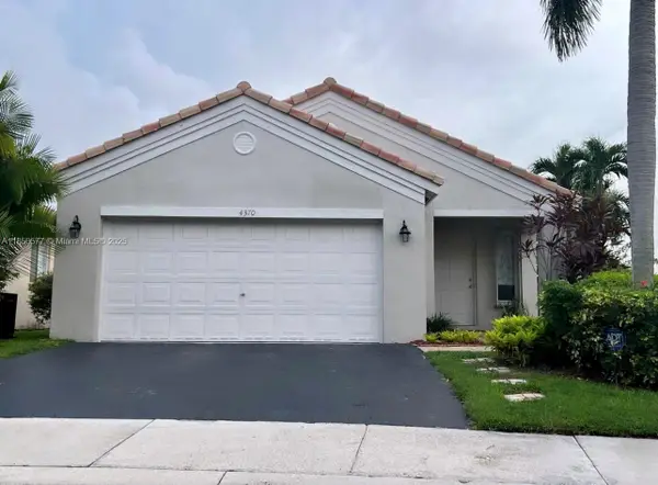 4370 Pine Ridge Ct, Weston, FL 33331