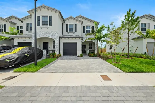 29017 SW 162nd Ct, Homestead, FL 33033