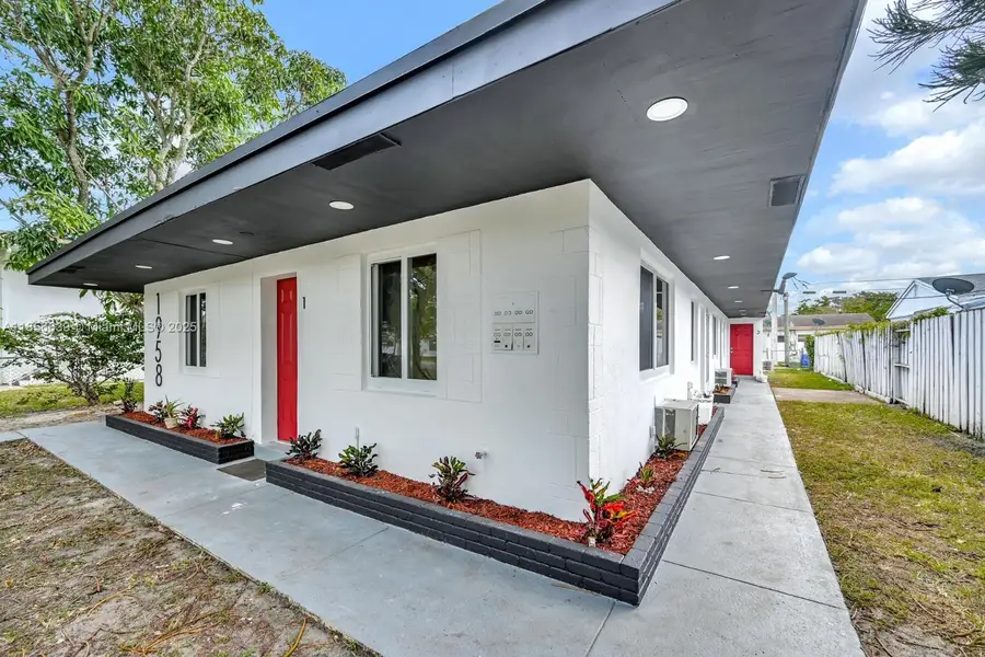 1958 NE 172nd St, North Miami Beach, FL 33162 - Image #2