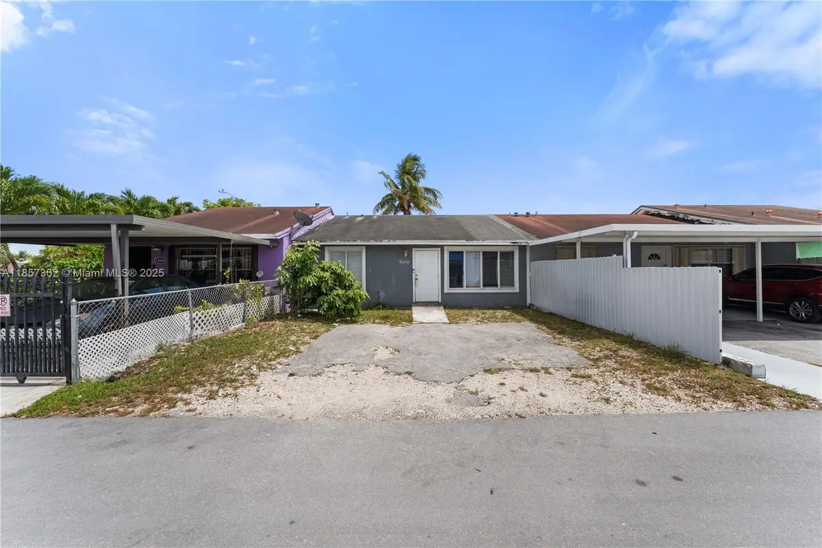 18602 NW 46th Ave, Miami Gardens, FL 33055 - Image #1