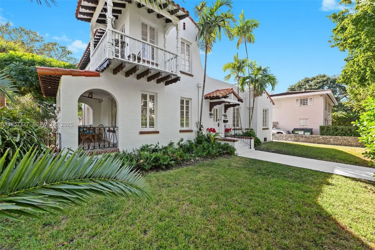 36 Phoenetia Ave, Coral Gables, FL 33134 - Image #1