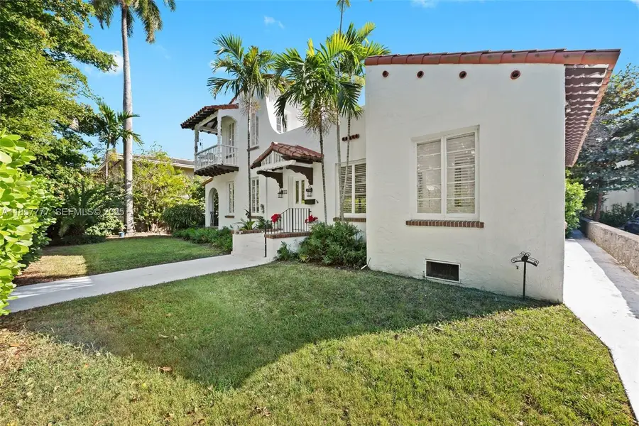 36 Phoenetia Ave, Coral Gables, FL 33134 - Image #3