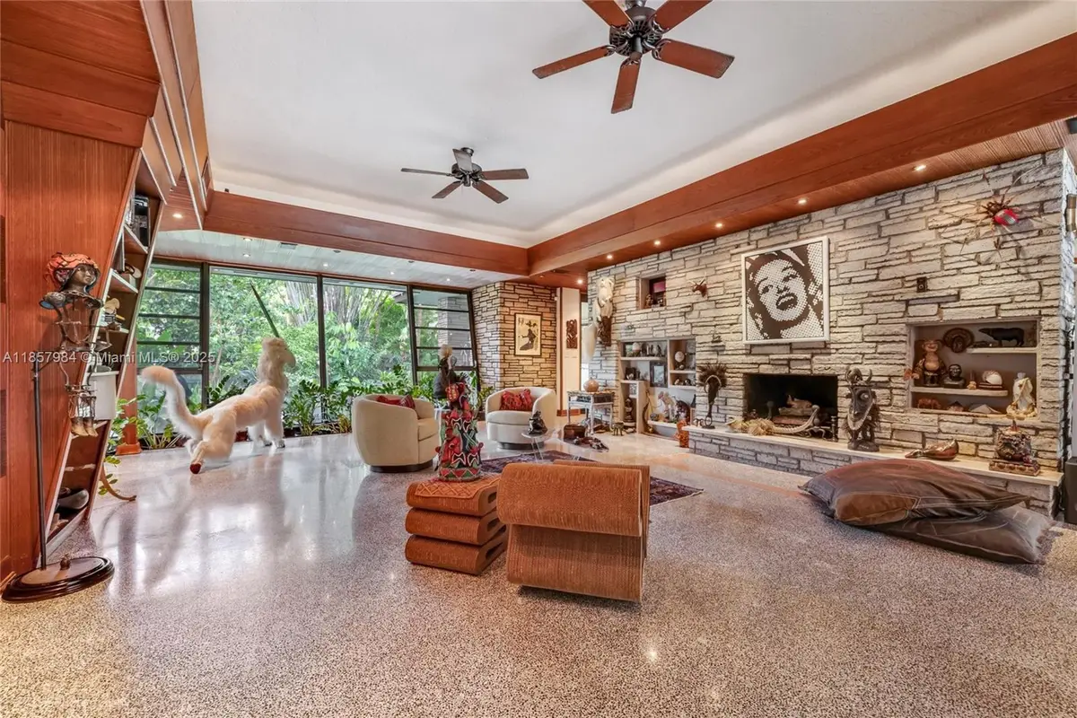 13831 SW 232nd St, Miami, FL 33170 - Image #1