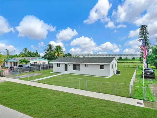 4521 NW 207th Dr, Miami Gardens, FL 33055