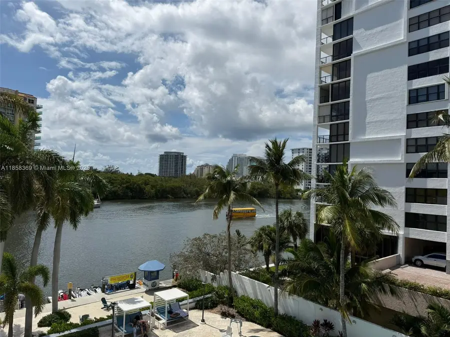 2670 E Sunrise Blvd #303, Fort Lauderdale, FL 33304 - #2