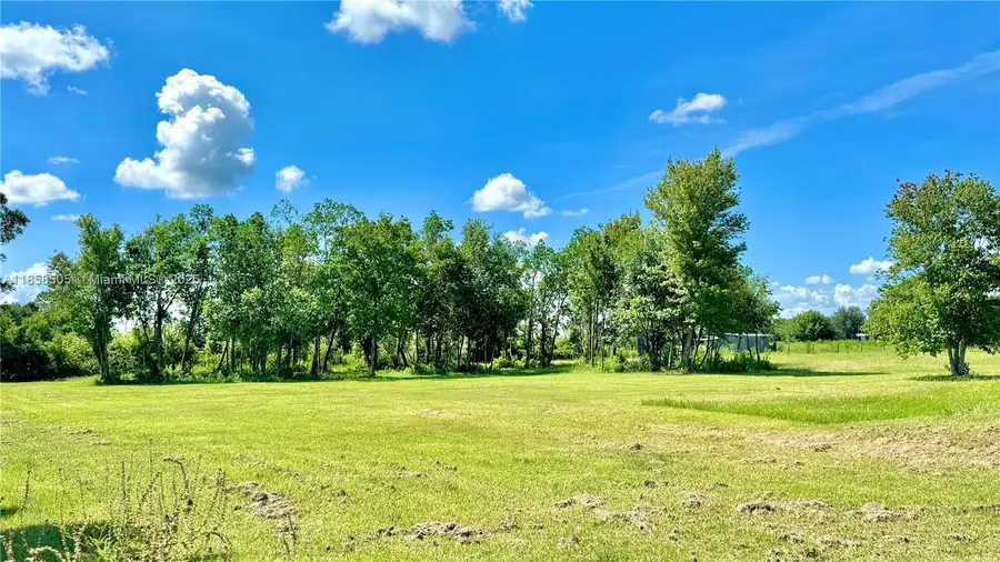 34955 NE 4th Dr, Okeechobee, FL 34972 - Image #2