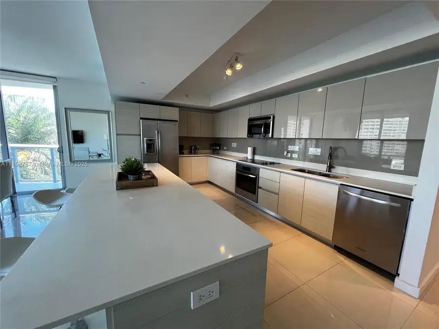 2600 E Hallandale Beach Blvd #T901, Hallandale Beach, FL 33009 - #3