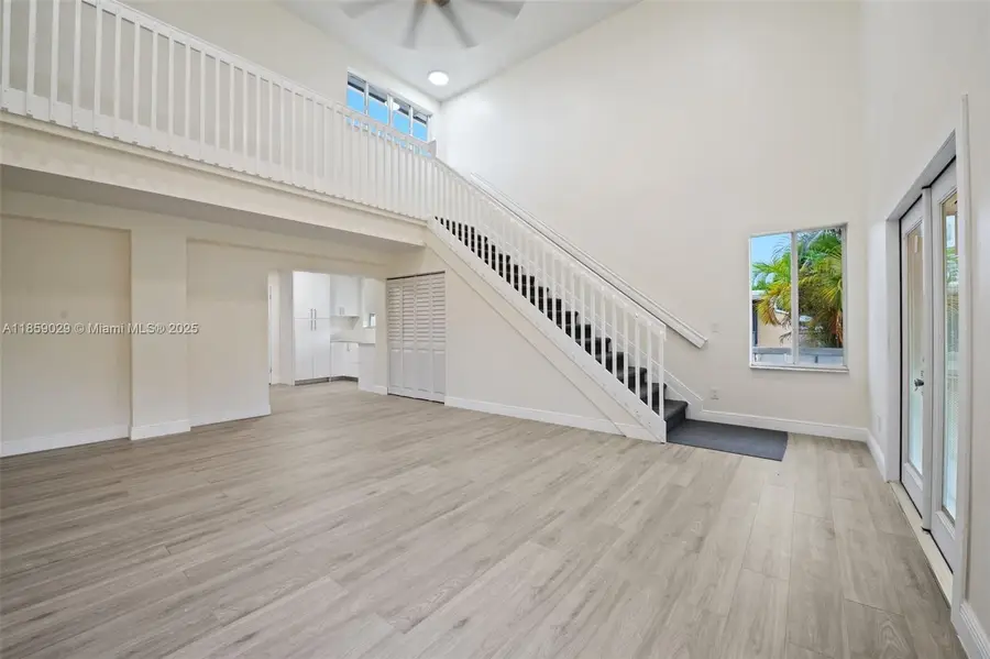 6221 NW 37th Ter, Virginia Gardens, FL 33166 - Image #3