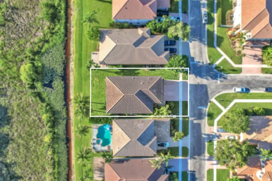 10563 Galleria St, Wellington, FL 33414 - Image #3