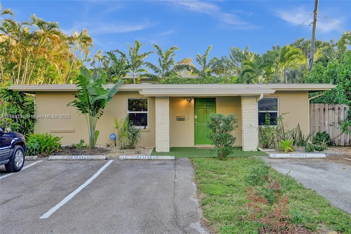 620 NE 28th St #106, Wilton Manors, FL 33334 - Image #1