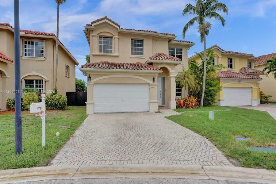 9860 NW 20th Ct, Pembroke Pines, FL 33024 - Image #3