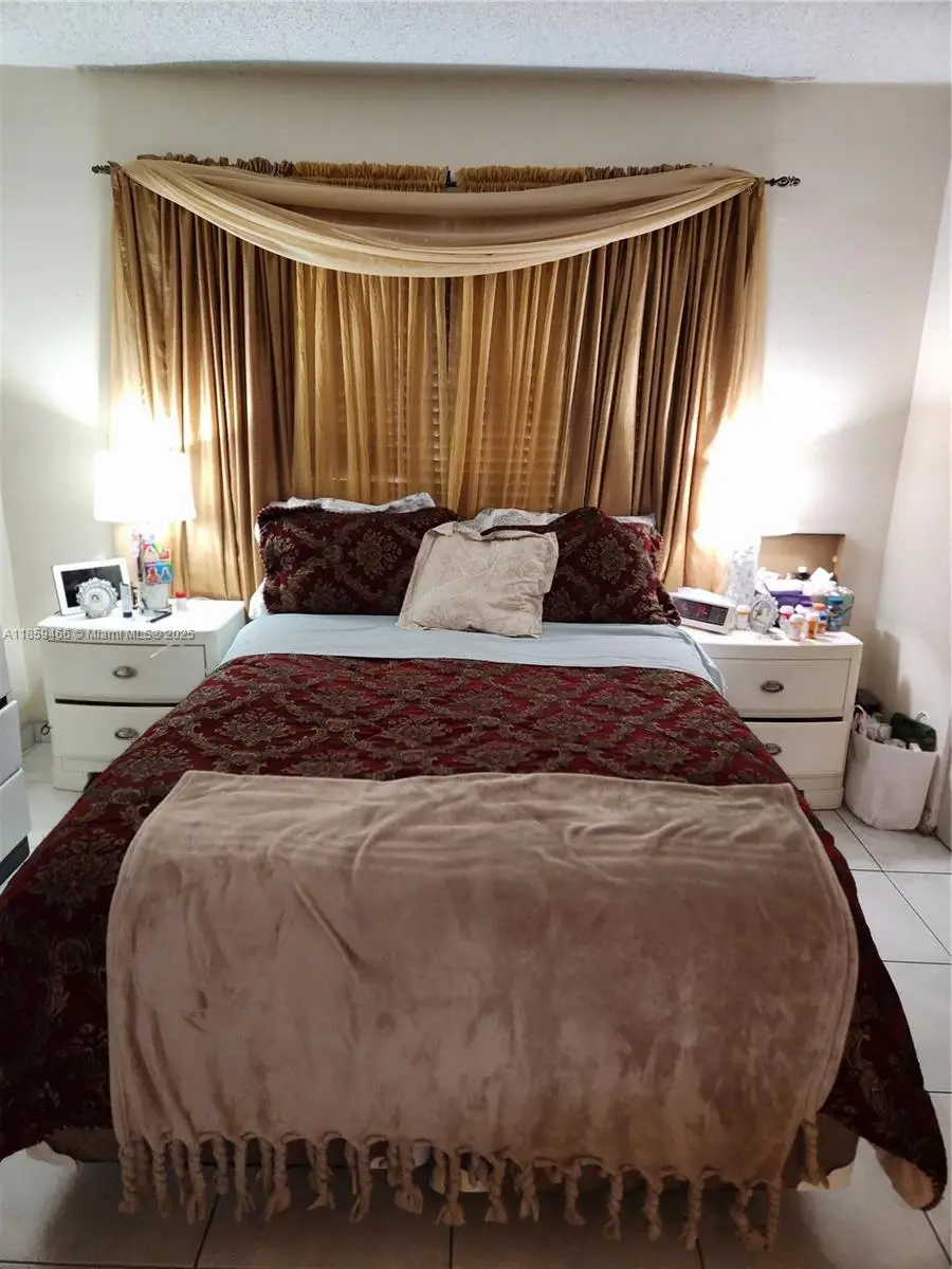 8360 NW 8th St #6-2, Miami, FL 33126 - Image #2