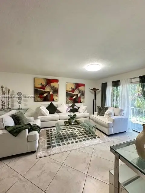 17901 NW 68th Ave #R101, Hialeah, FL 33015 - Image #1