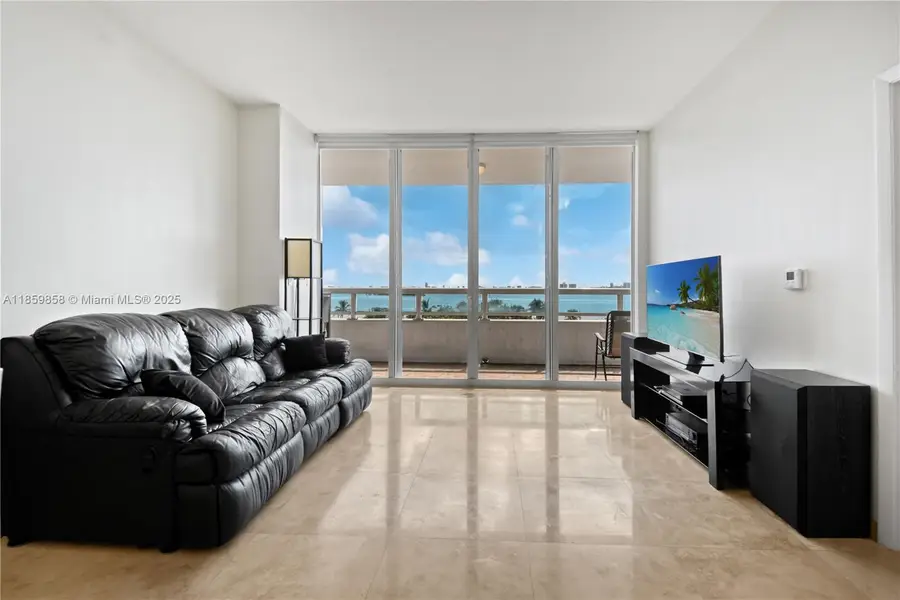 1800 N Bayshore Dr #509, Miami, FL 33132 - Image #3