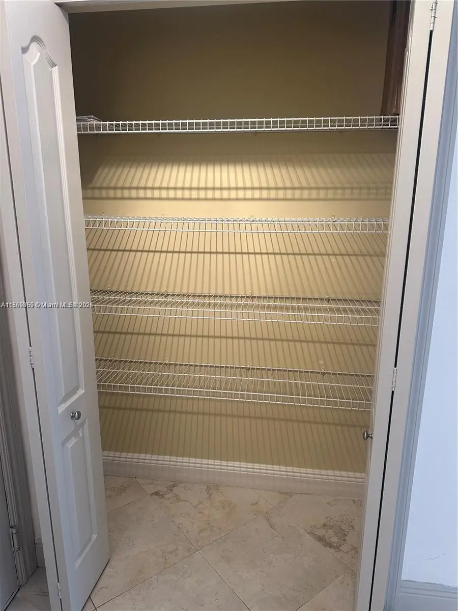 2400 SW 27th Ave #406, Miami, FL 33145 - Image #1