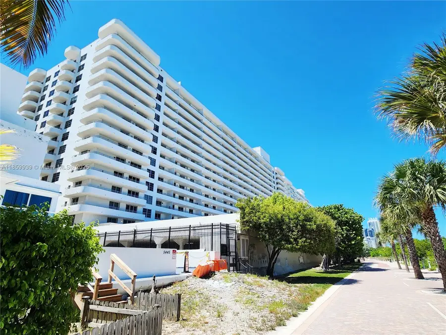 5555 Collins Ave #9S, Miami Beach, FL 33140 - Image #2