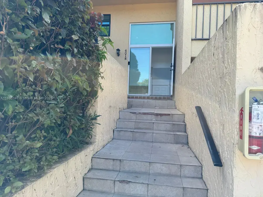 4018 Del Ro Way, Sunrise, FL 33351 - Image #2