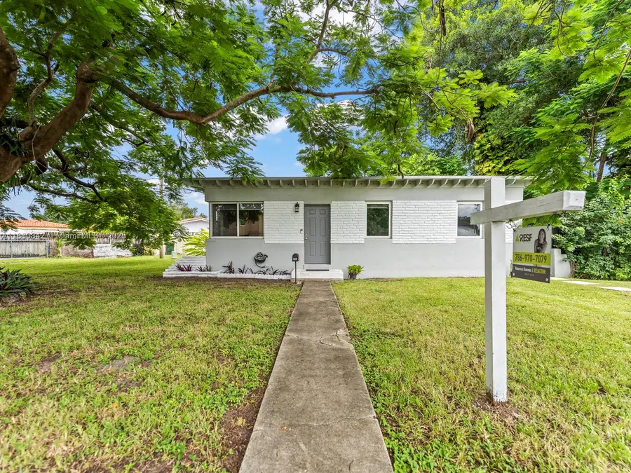 201 Flagler Dr, Miami Springs, FL 33166 - Image #2