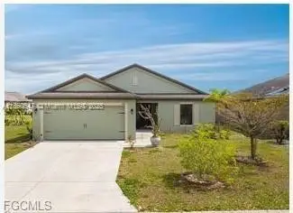 747 Center Lake St, Lehigh Acres, FL 33974 - #1