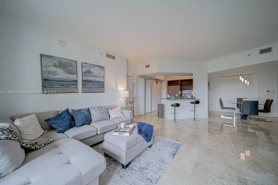 19900 E Country Club Dr #308, Aventura, FL 33180 - #3