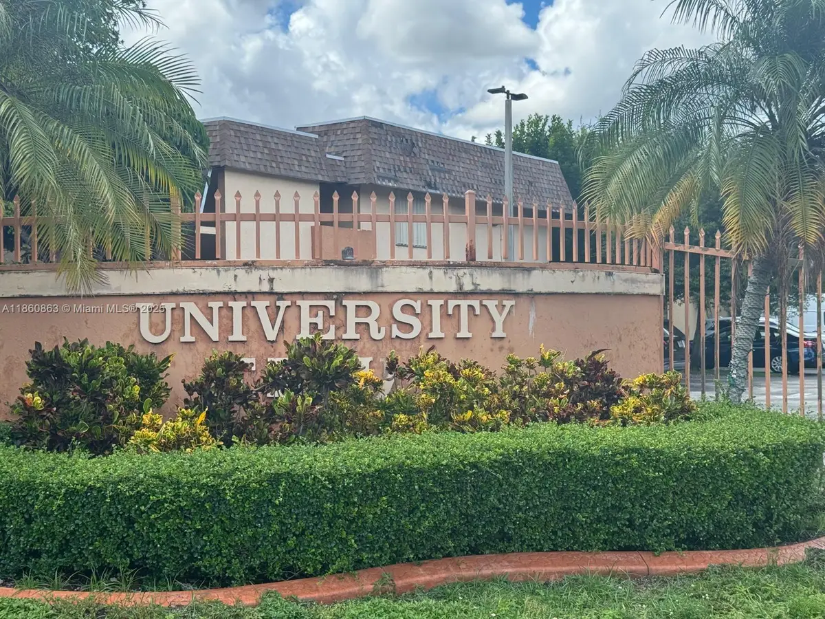 870 SW 129th Pl #209, Miami, FL 33184 - Image #1