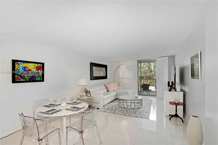 210 Sea View Dr #207, Key Biscayne, FL 33149 - Image #2