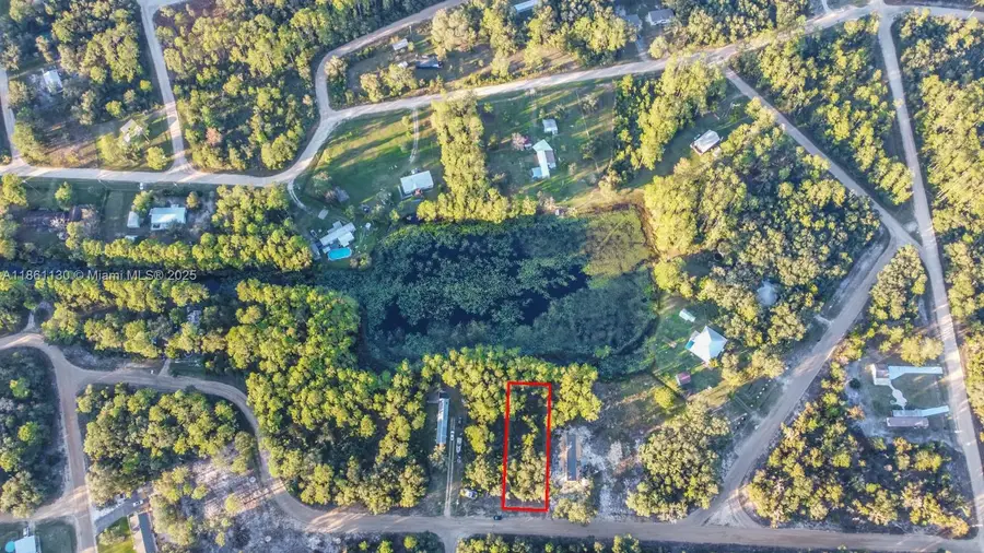 128 Osborne St, Interlachen, FL 32148 - #3