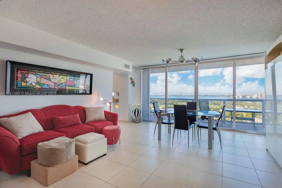 5900 Collins Ave #2105, Miami Beach, FL 33140 - Image #2
