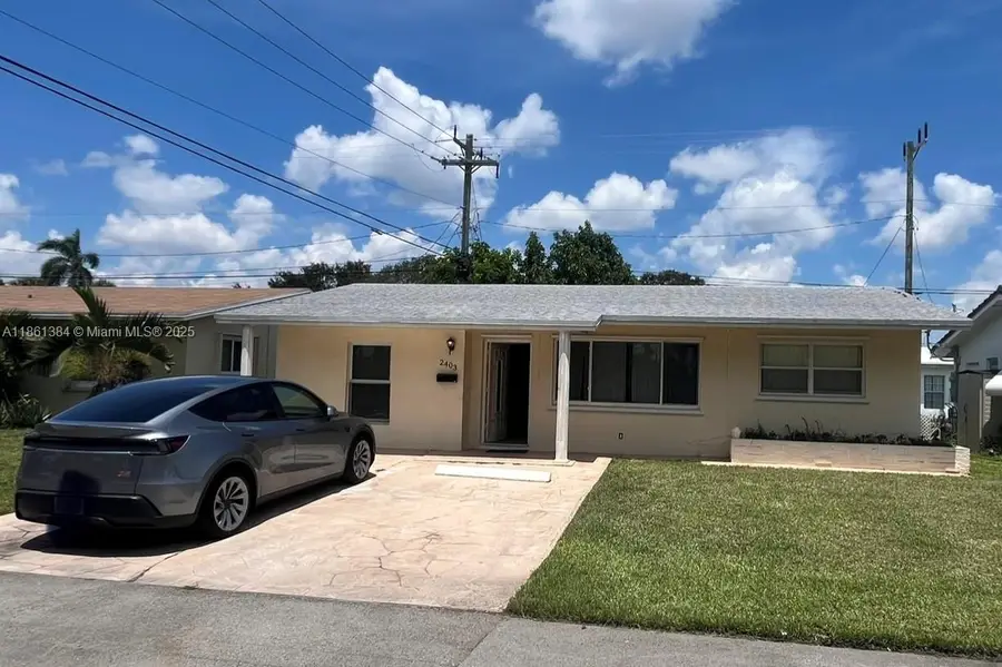 2403 NW 53rd St, Tamarac, FL 33309 - Image #2