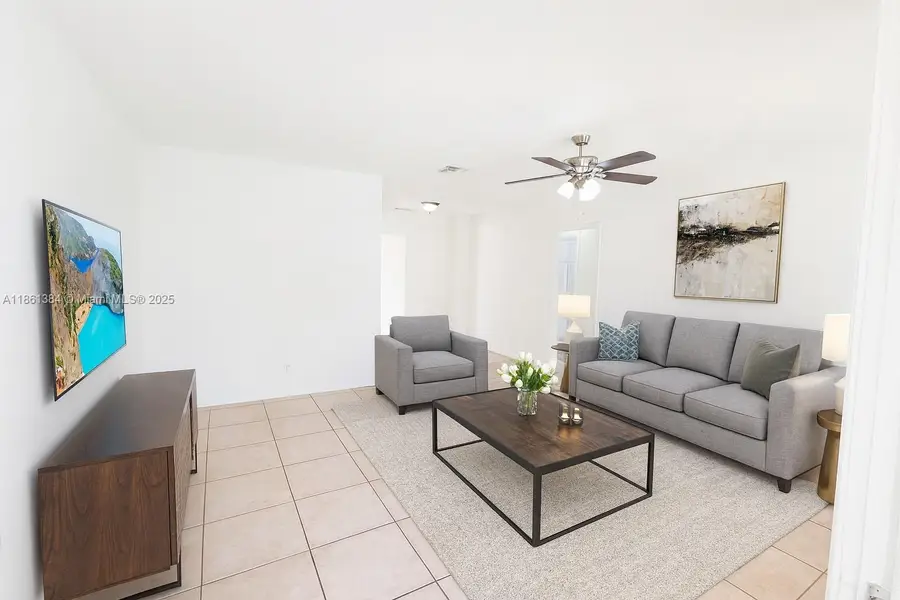 2403 NW 53rd St, Tamarac, FL 33309 - Image #3