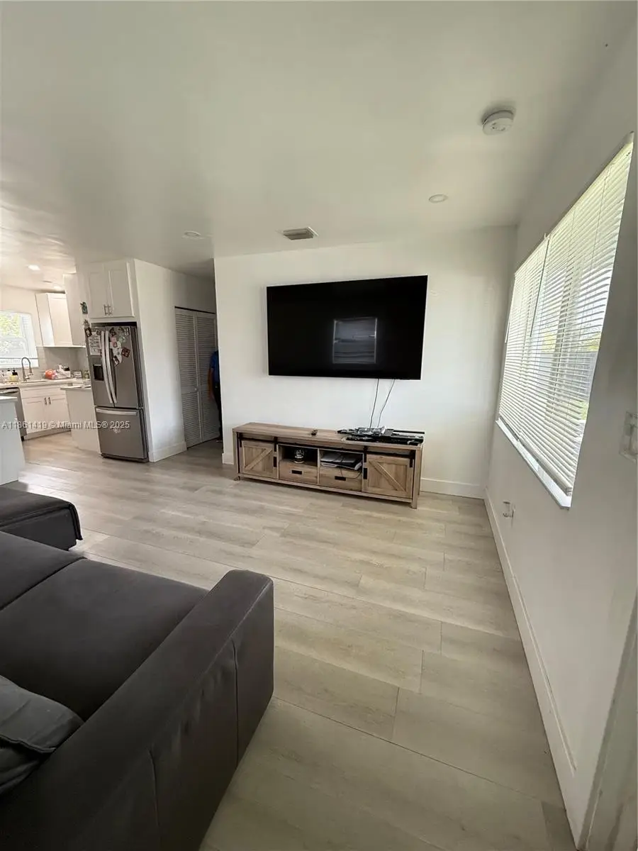 3521 NW 171st Ter, Miami Gardens, FL 33056 - Image #2