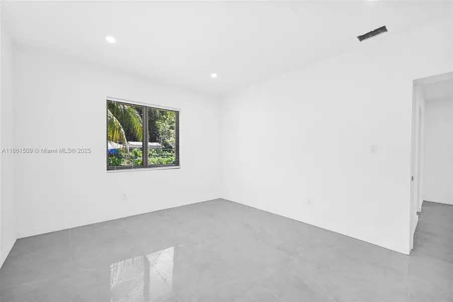 8280 NW 5th Ave, Miami, FL 33150 - Image #3
