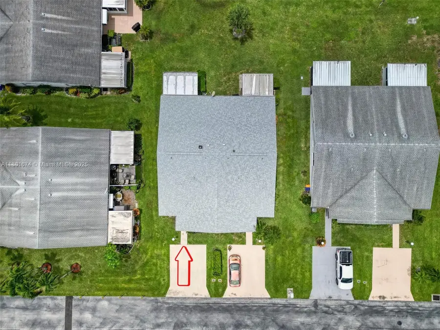 3319 Americo Dr, West Palm Beach, FL 33417 - Image #3