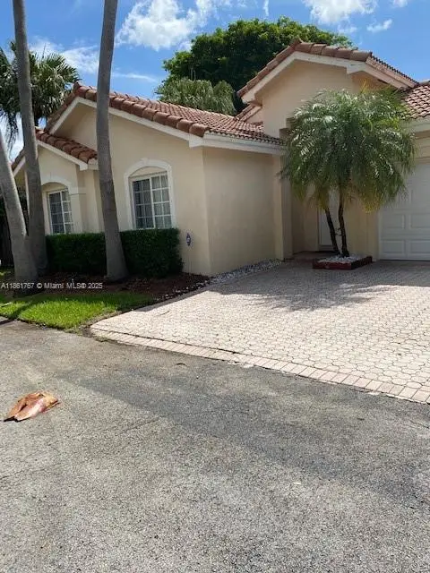 11302 NW 59th Ter, Doral, FL 33178 - Image #1