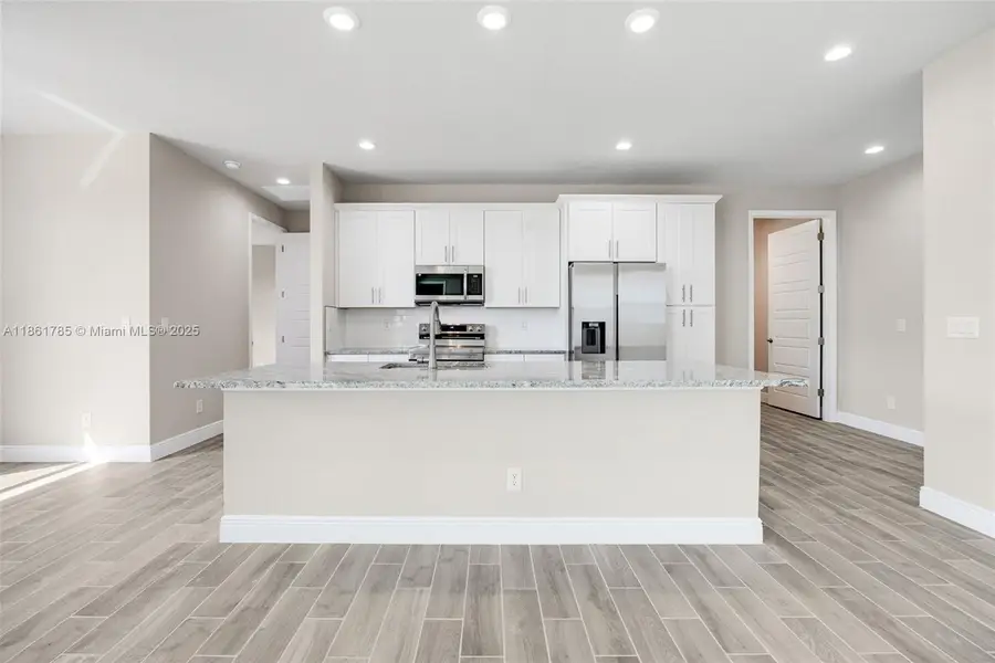 5044 Wild Goose Cir, Port Labelle, FL 33935 - Image #3