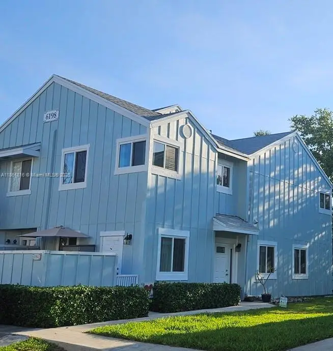 6198 Riverwalk Ln #1, Jupiter, FL 33458 - Image #1