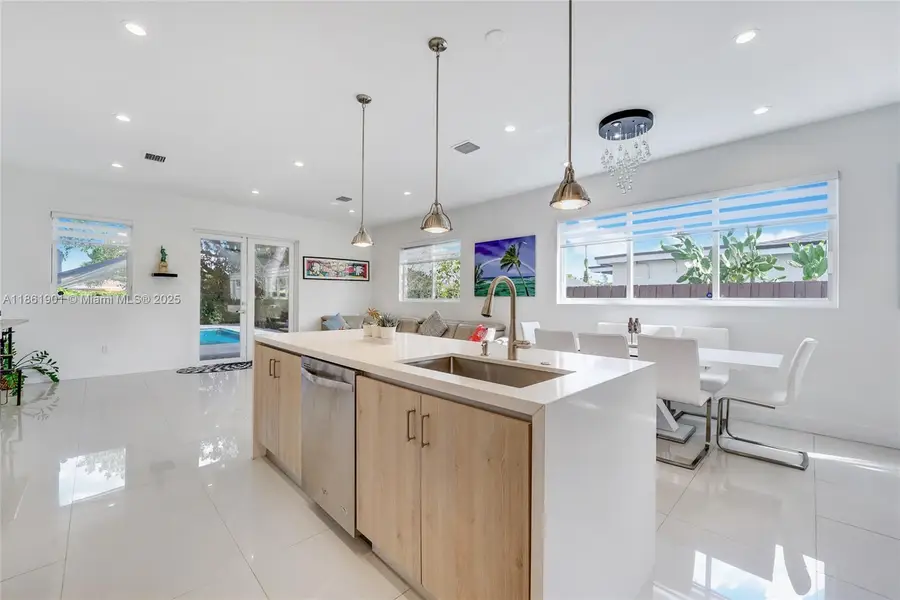 2943 SW 23rd St, Miami, FL 33145 - Image #3