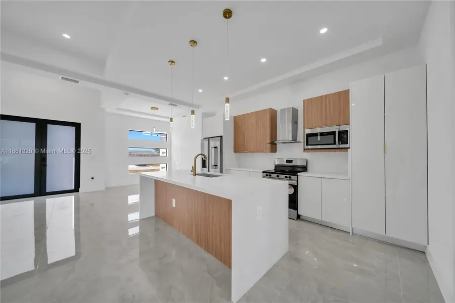 2909 Nw 6th Ave, Cape Coral, FL 33993 - Image #2