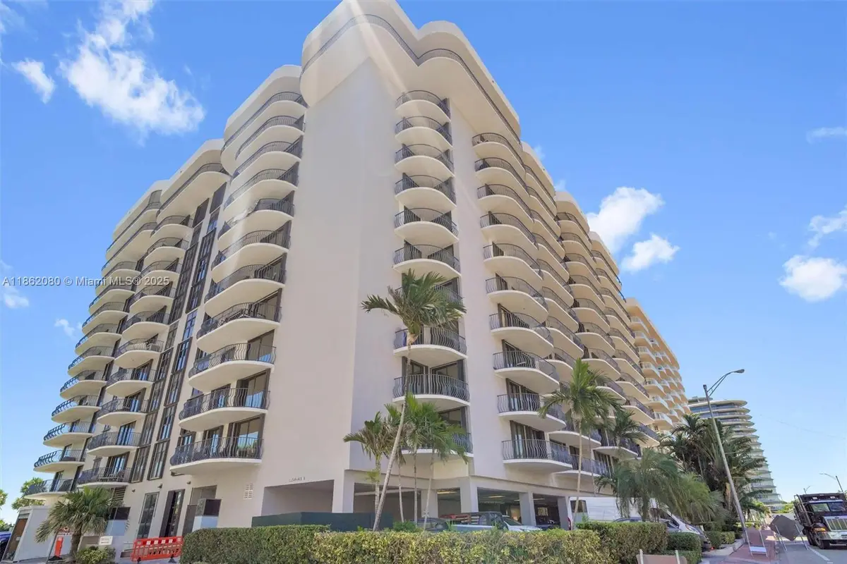 8877 Collins Ave #405, Surfside, FL 33154 - Image #1