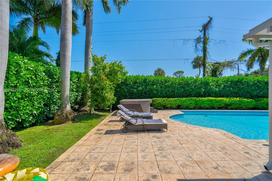 8366 SW 193rd St, Cutler Bay, FL 33157 - Image #2