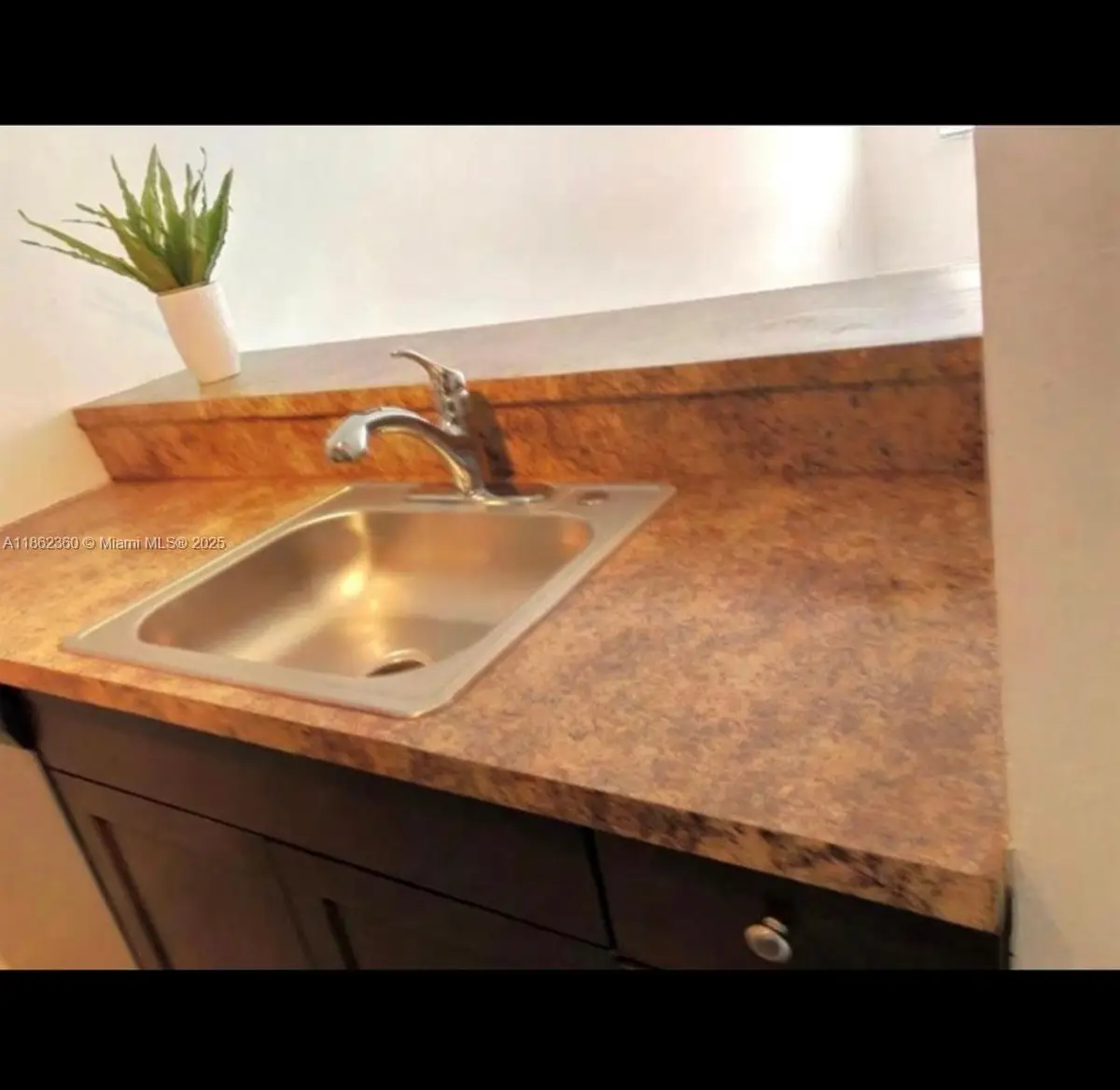 1225 NE 124th St #46B, North Miami, FL 33161 - Image #1