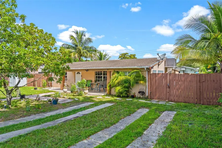 6233 Rodman St, Hollywood, FL 33023 - Image #3