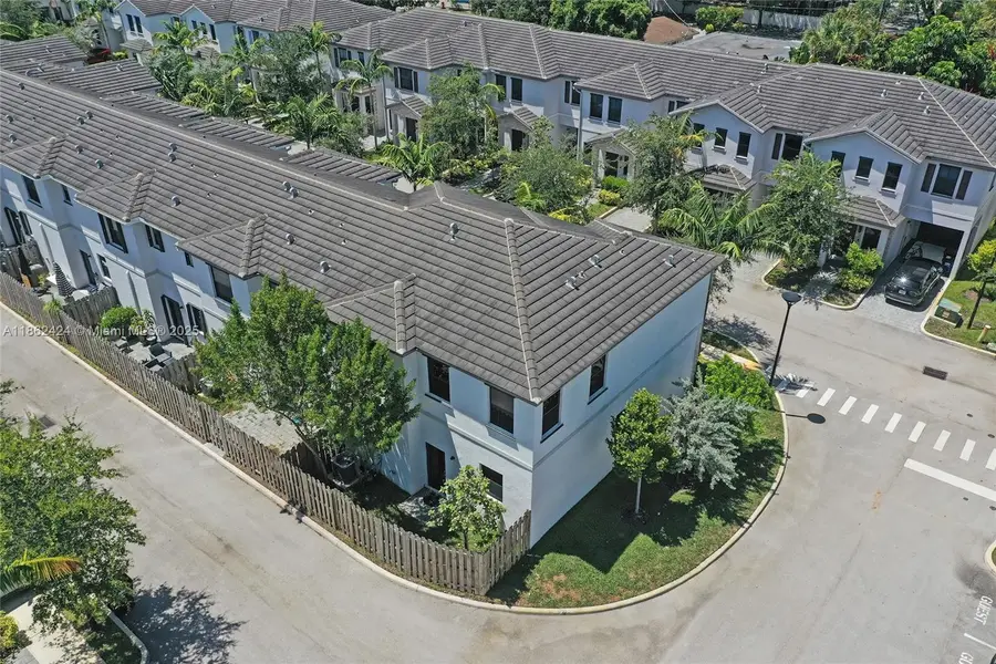 1600 SW 28 Street, Fort Lauderdale, FL 33315 - Image #3