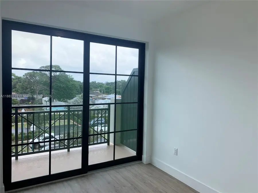 4100 SW 64th Ave #212, Davie, FL 33314 - Image #3