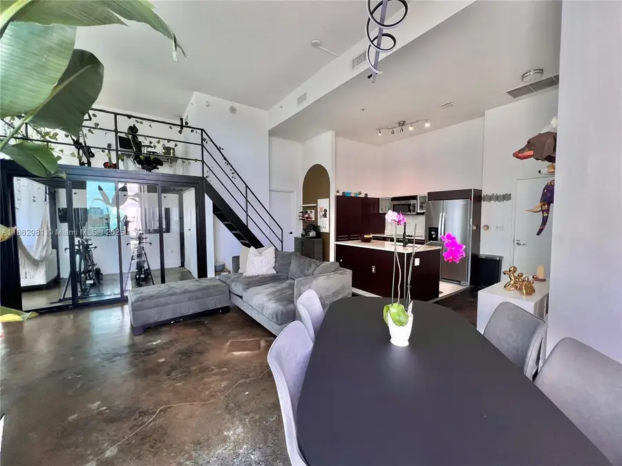 1900 N Bayshore Dr #909, Miami, FL 33132 - Image #3