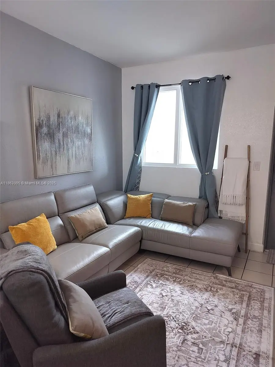 2755 SE 16th Ave #100, Homestead, FL 33035 - Image #2